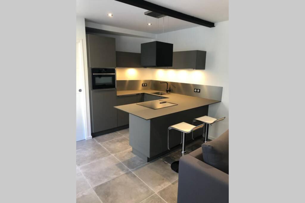 Les Chambres Berguoises Duplex Calme Au Coeur De Bergues Exteriör bild